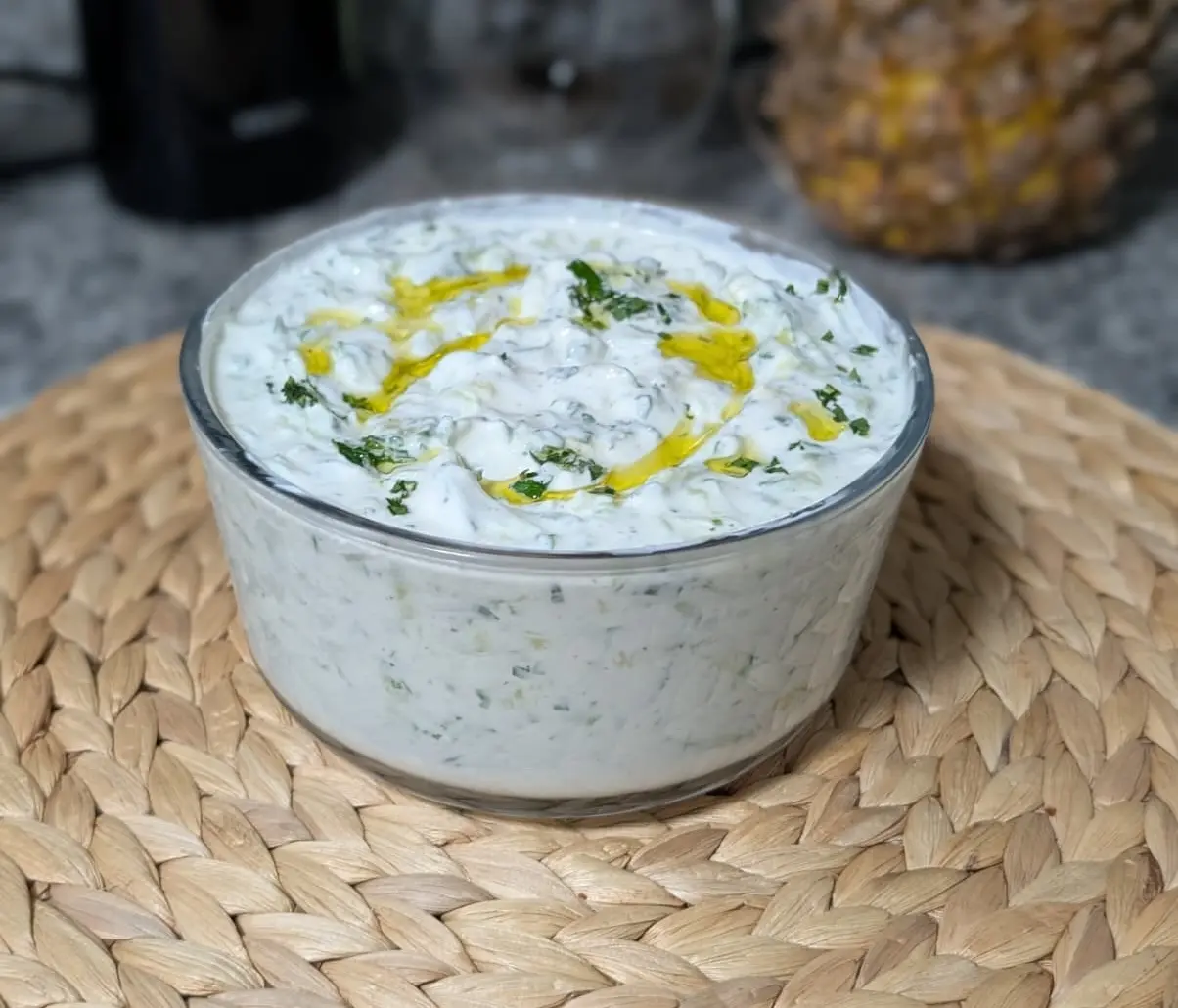 Salated Zabadi Bel Khiatr
